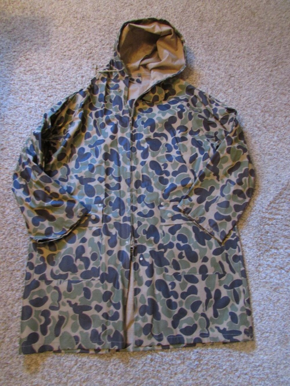 Stearns Dry Wear XL Brown Green Camo Waterproof Heavy Longer Trench Jacket NWOT